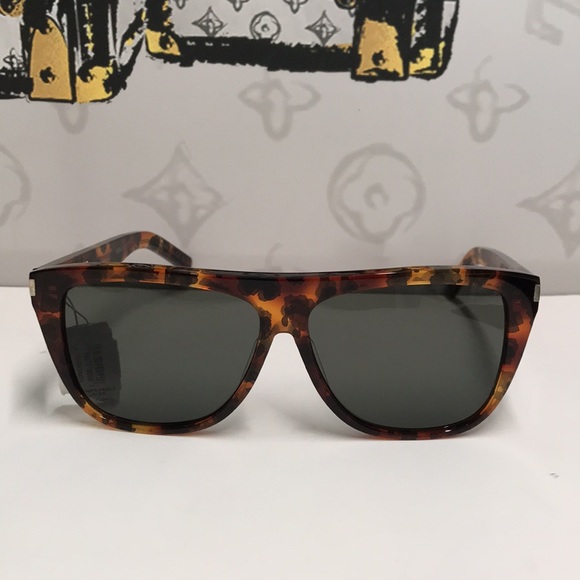 Tortoise Shell Sunglasses SL1 015 main image 5
